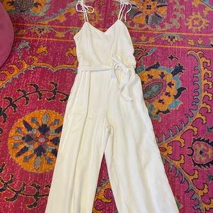 Abercrombie & Fitch white jumpsuit